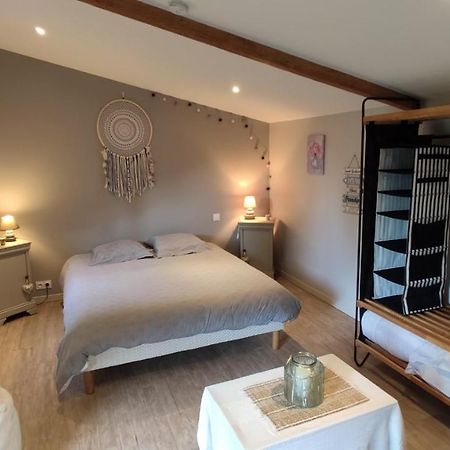 Domaine De L'Hotel Au Franc 플뢰리 외부 사진