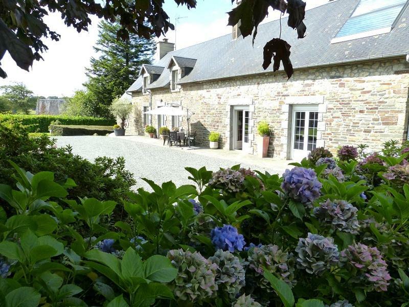 Domaine De L'Hotel Au Franc 플뢰리 외부 사진